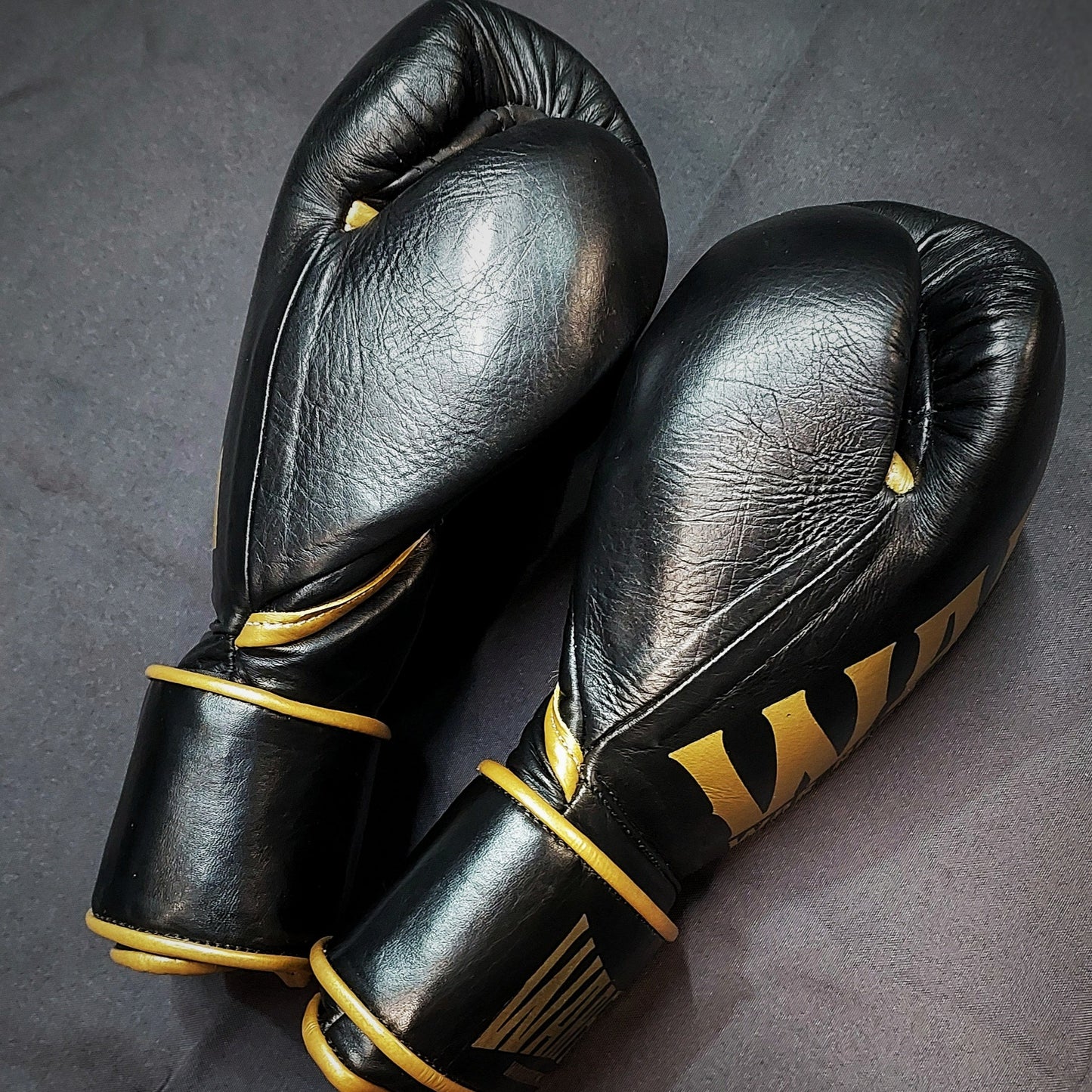 Warfare Boxing Glove